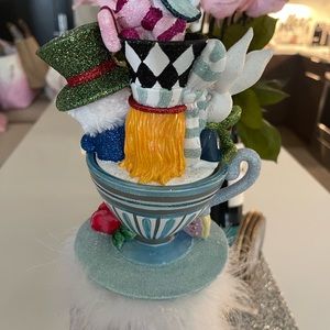 Holly Adler nutcracker “Alice in Wonderland”